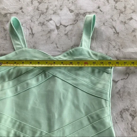 Sold in garage sale!🌷Light teal green dress - Picture 6 of 9